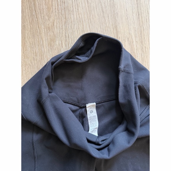 Lululemon Align High-Rise Pant with Pockets 28" in Black - Picture 8 of 12